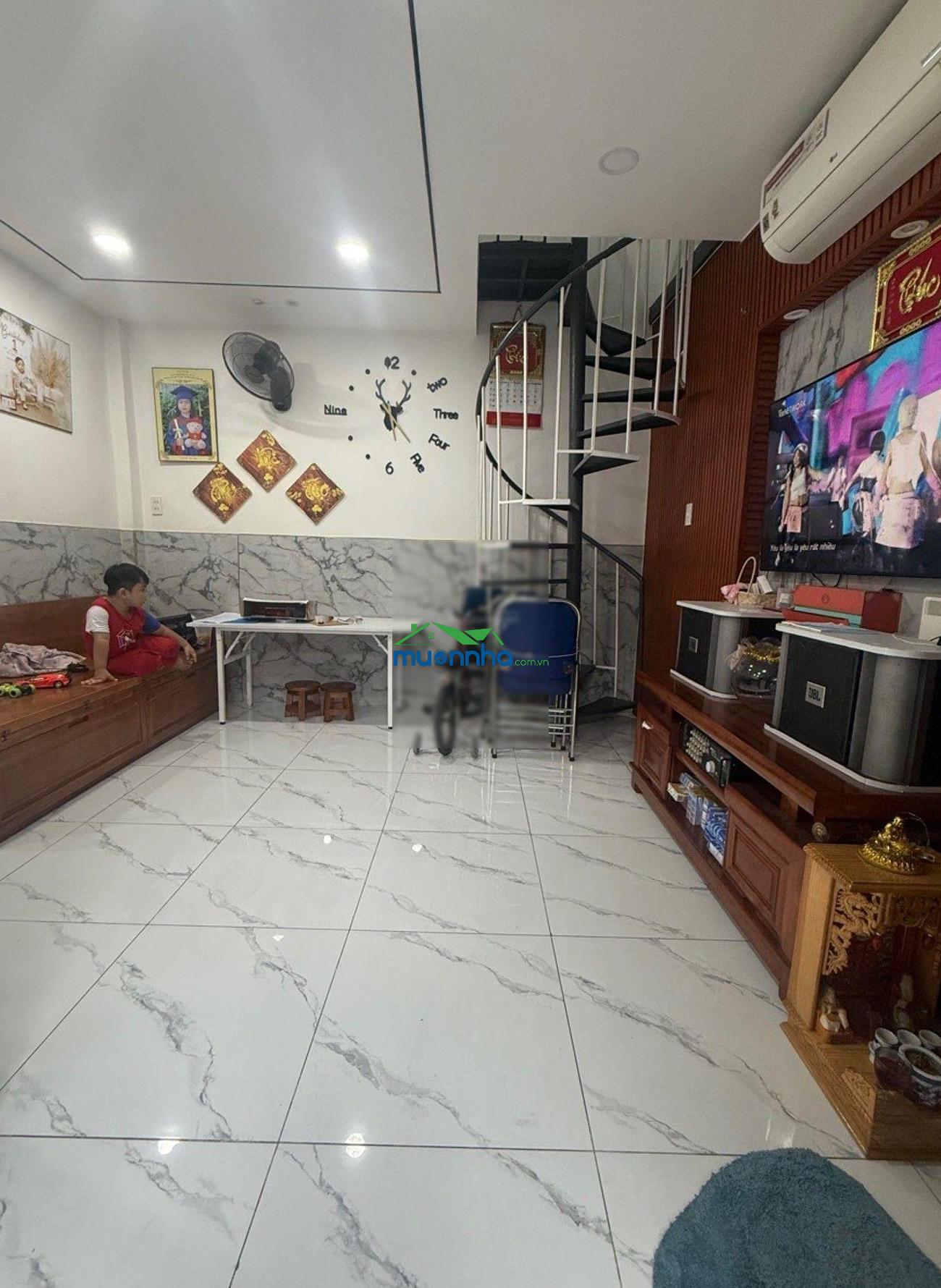 Nhà đẹp hxh đậu cửa 21m - gần emart phan huy ích gò vấp chỉ 2.2 tỉ sổ riêng