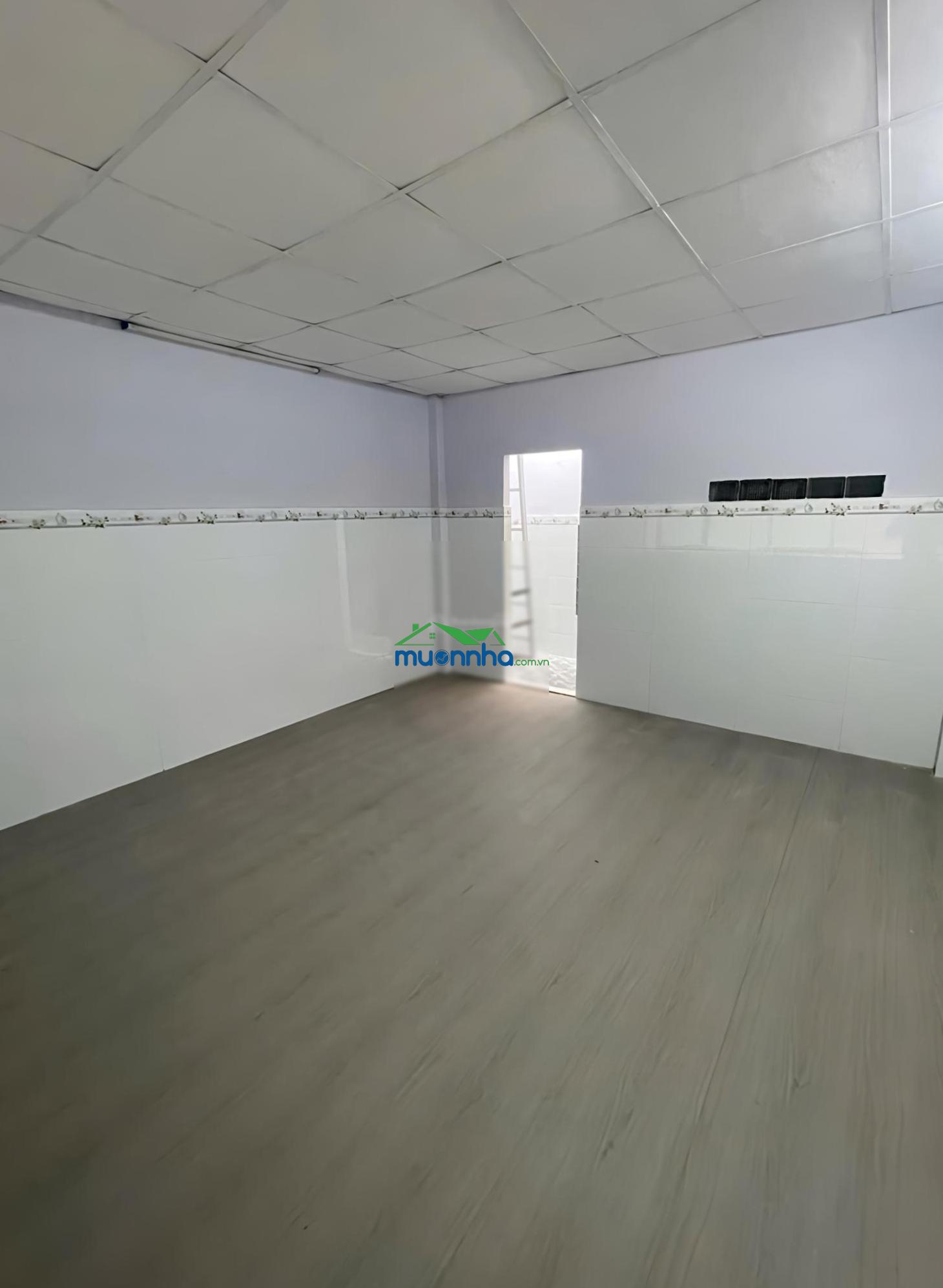 Dt 48m² giá 3,4 tỷ còn bớt, đường trước nhà 10m, ngay lê văn quới, hòa bình, thọai ngọc hầu, shr