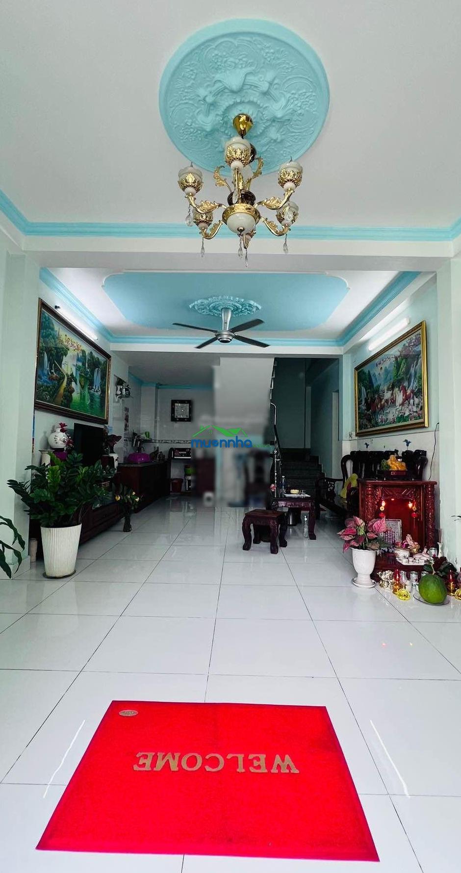 Bán nhà, 5mx14m, sát bên vincom, q7 giá 6,9 tỷ