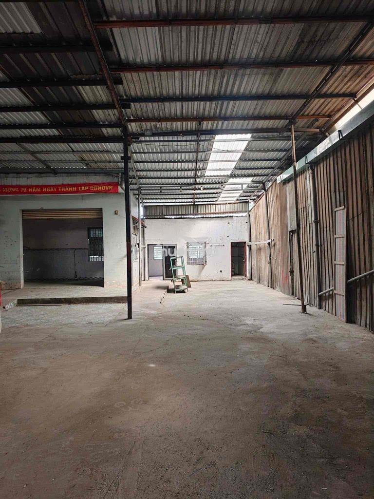 Nhà xưởng ql1a cho thuê - 4