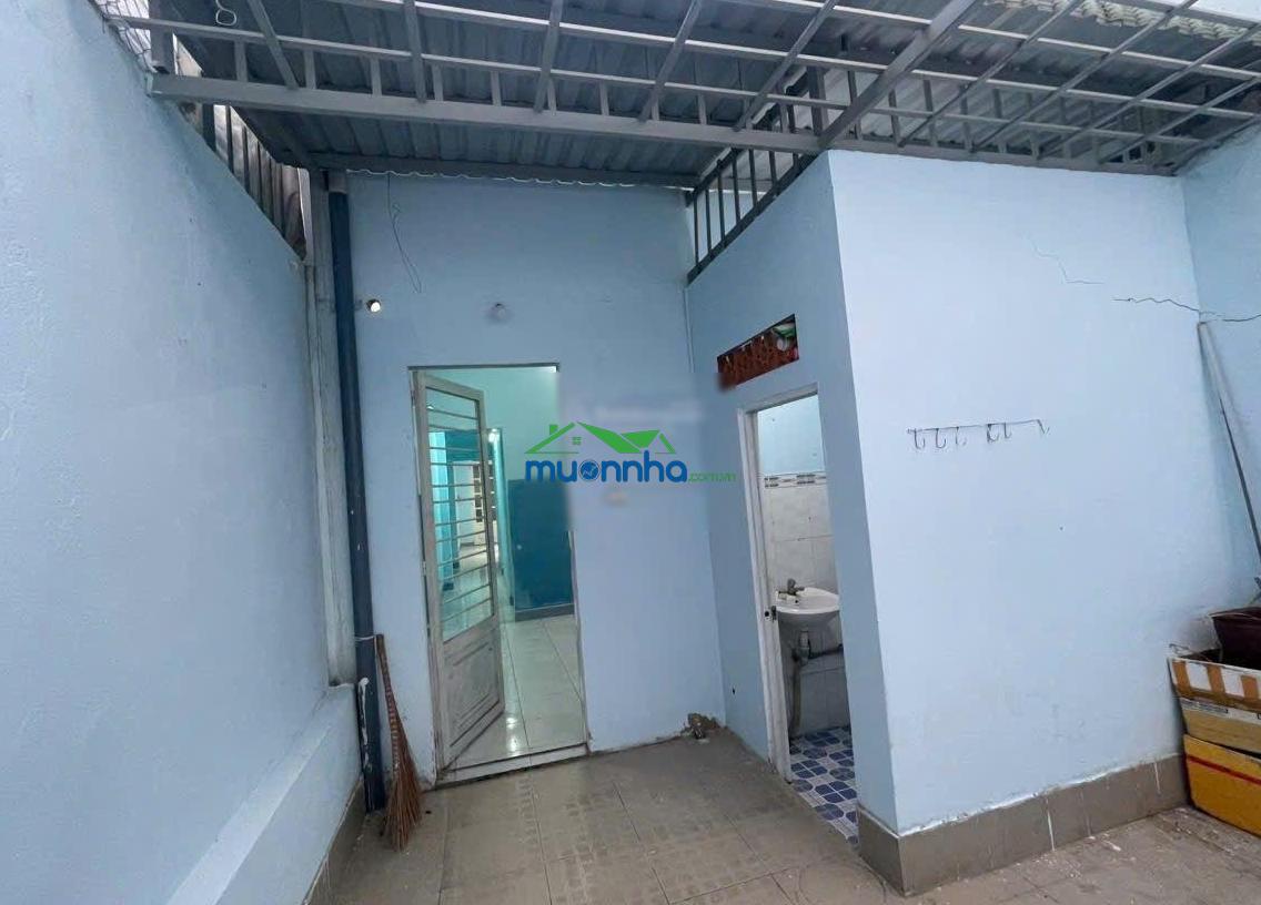 Nhà c4 tiện xây mới - phường tân thuận - quận 7 - 89m² - sổ vuông a4 - ô tô đỗ cửa - nhỉnh 8 tỷ
