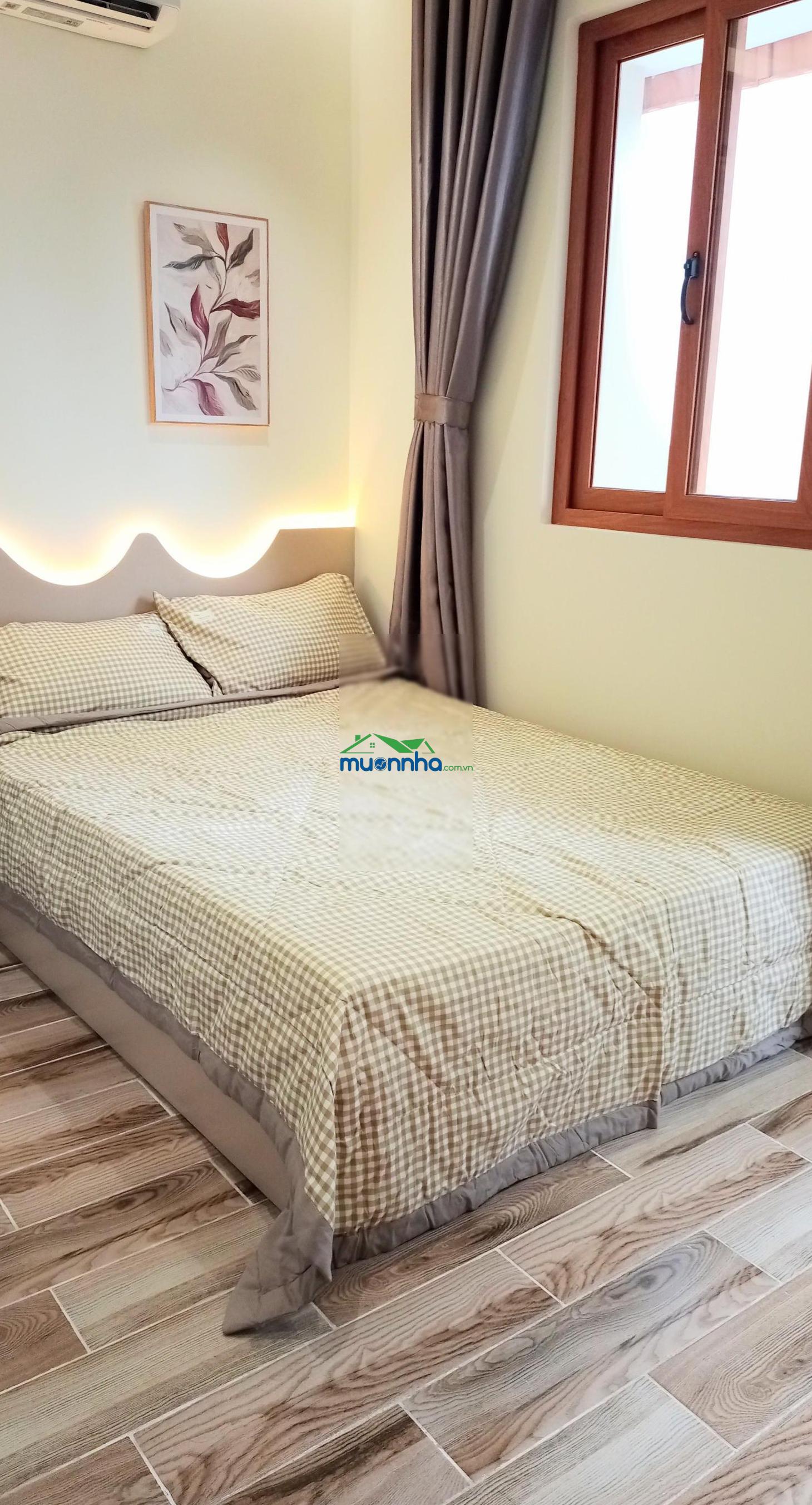 Nhà mới, nội thất đẹp, 70m², có phòng ngủ trệt, hồ bơi trong nhà. chỉ hơn 6t