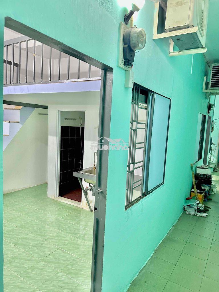 Phòng 20m2 máy lạnh giờ giấc tự do khu đặt biệt an ninh