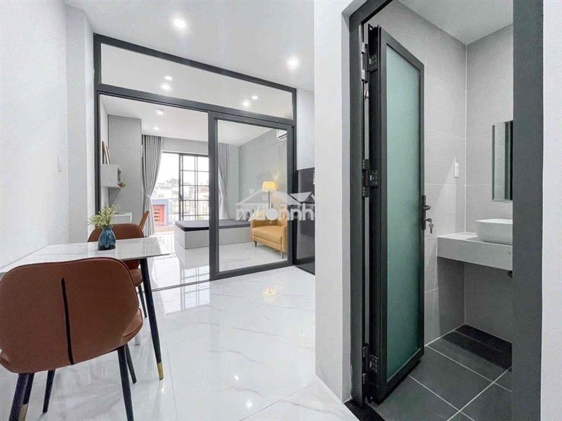 Cho thuê căn studio siêu đẹp - ban công rộng rãi - gần đại học vhu🏡