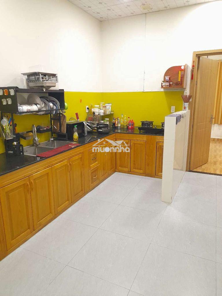 Bán gấp căn 240m vuông 4 tỷ oasis city (shr, có thể thương lượng)