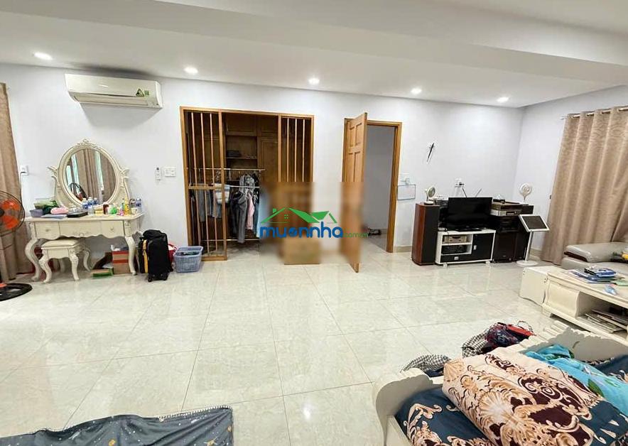 Nhà tân bình giá bình tân - 2mt hxh tránh khu bàu cát - hơn 300m², ngang gần 8m - 40t