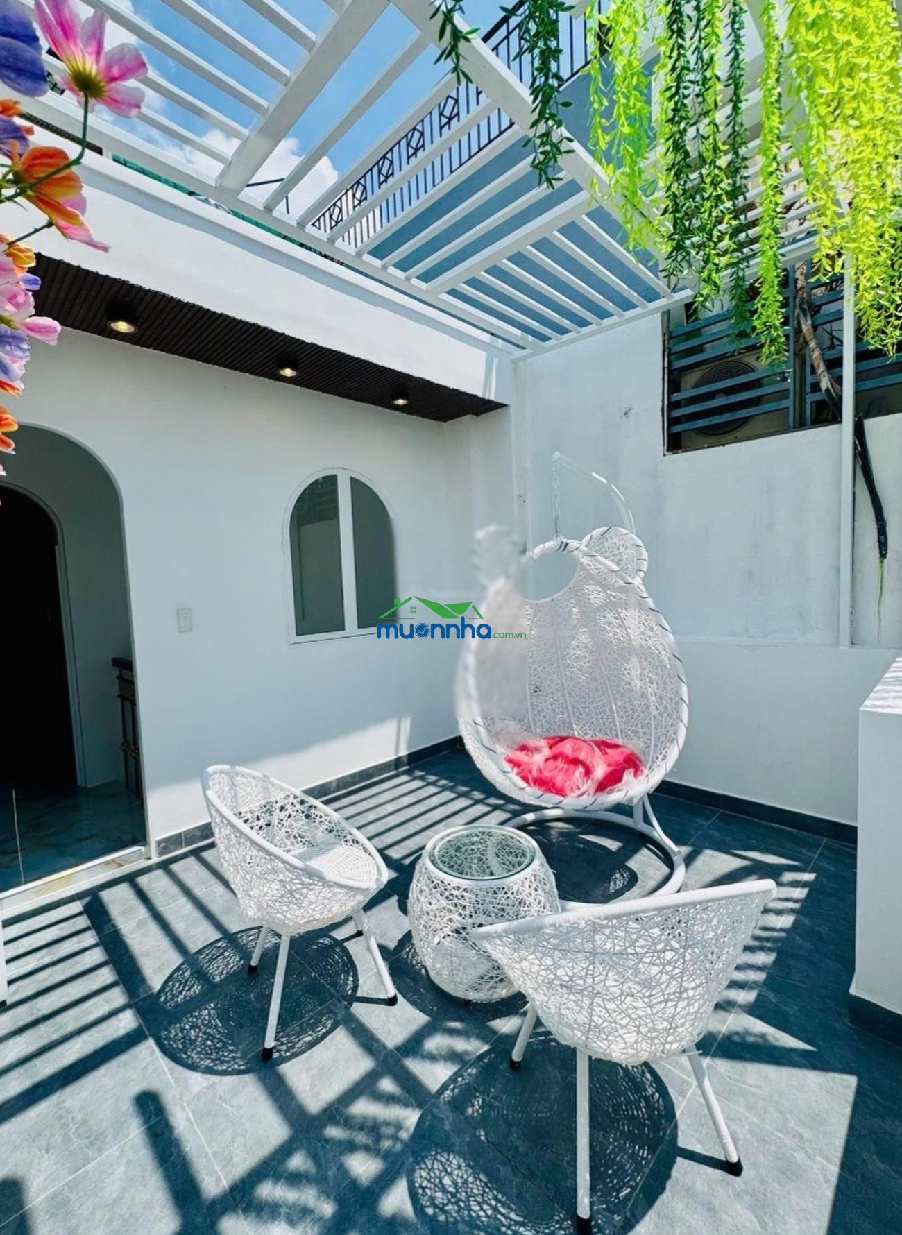 Quận 8 giá tốt! nhà căn gốc mới xây đẹp, hẻm âu dương lân gần chợ rạch ông vào ở ngay. chỉ 5,68 tỷ