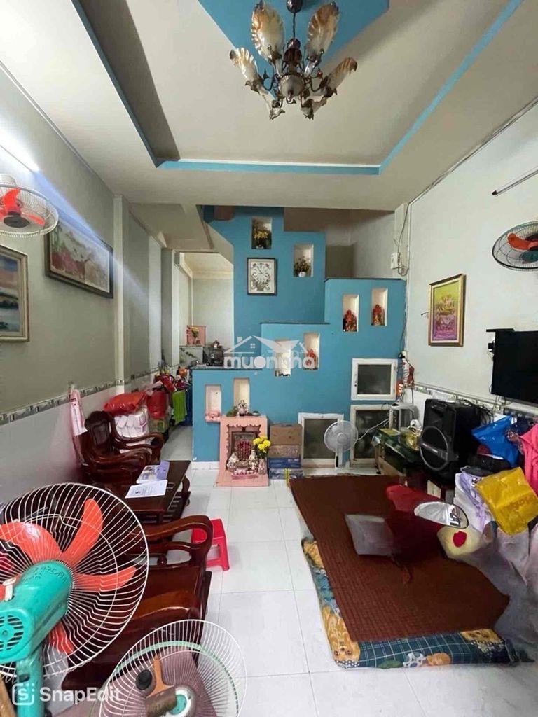 Hạ giá chào 300tr - hẻm xe hơi thông - nhà 3 tầng - tiện xây sửa - 3