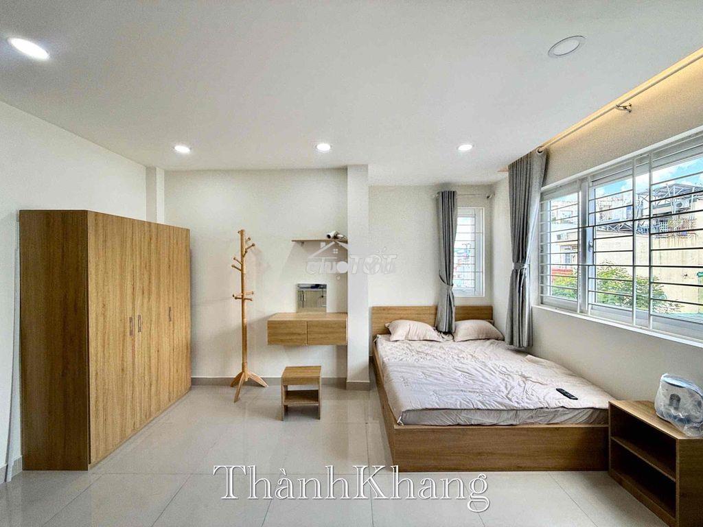 Cho thuê căn hộ cửa sổ lớn full nt rộng 30m2 ngay chợ bàn cờ q3 - 2