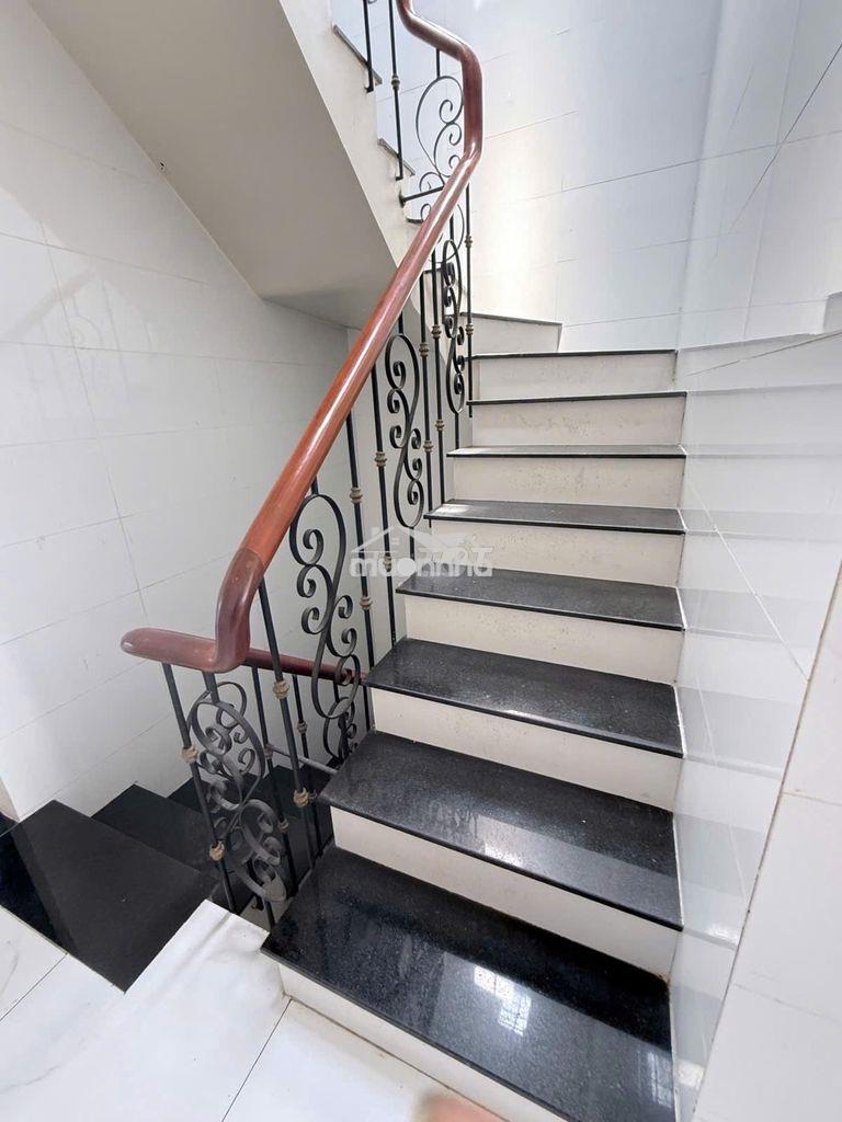 Nhà 6 tâng ,66m2 hẽm 5m ô tô thái phiên q11 - dòng tiền 25tr,  11,8 tỷ - 4