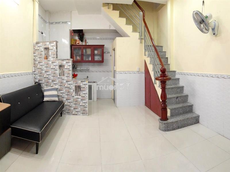 Cho thuê nhà nguyên căn tôn đản – sát quận 1, chỉ 7.5 triệu/tháng 40m2