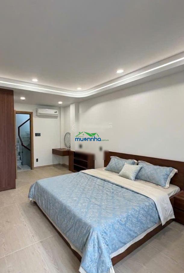 Nhà đẹp 4 tầng x 80m² - xe hơi đậu cửa, nhà mới, nội thất vip ra bùi đình túy.
