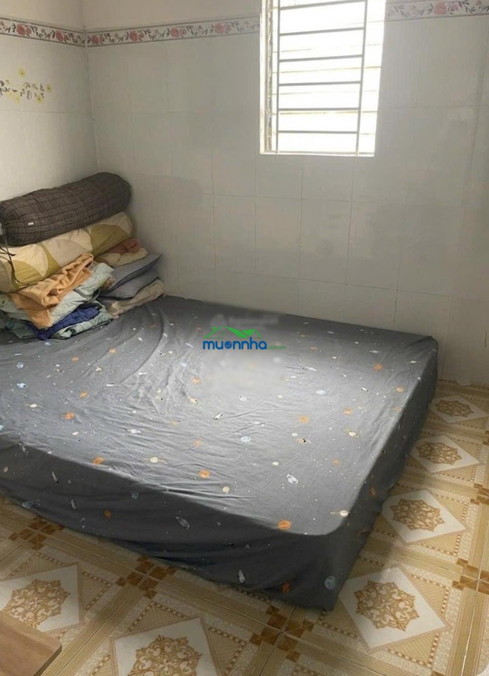 Nhà 3 tầng thạnh lộc, q.12 dt 47m (4m x 12m) giá chỉ 3,2 tỷ. nhà 3 tầng kiên cố gồm 3 ph - 3
