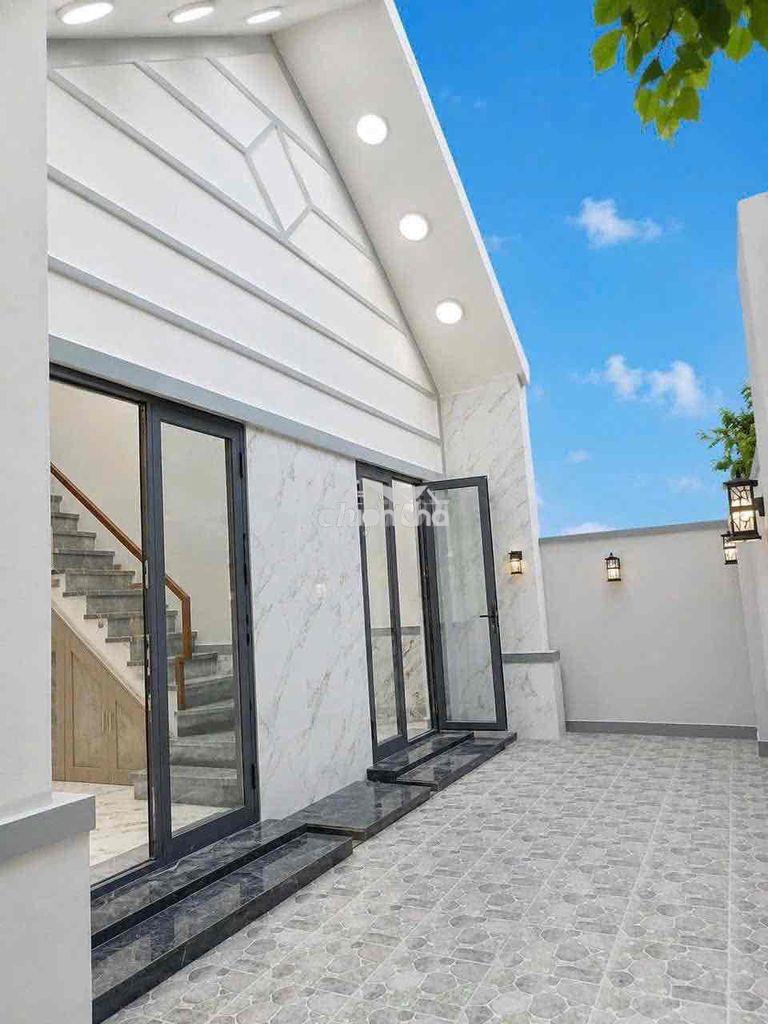 Siêu phẩm nhà phố cực dễ thương, siêu đẹp, sổ hồng riêng gần ngã 5 chợ