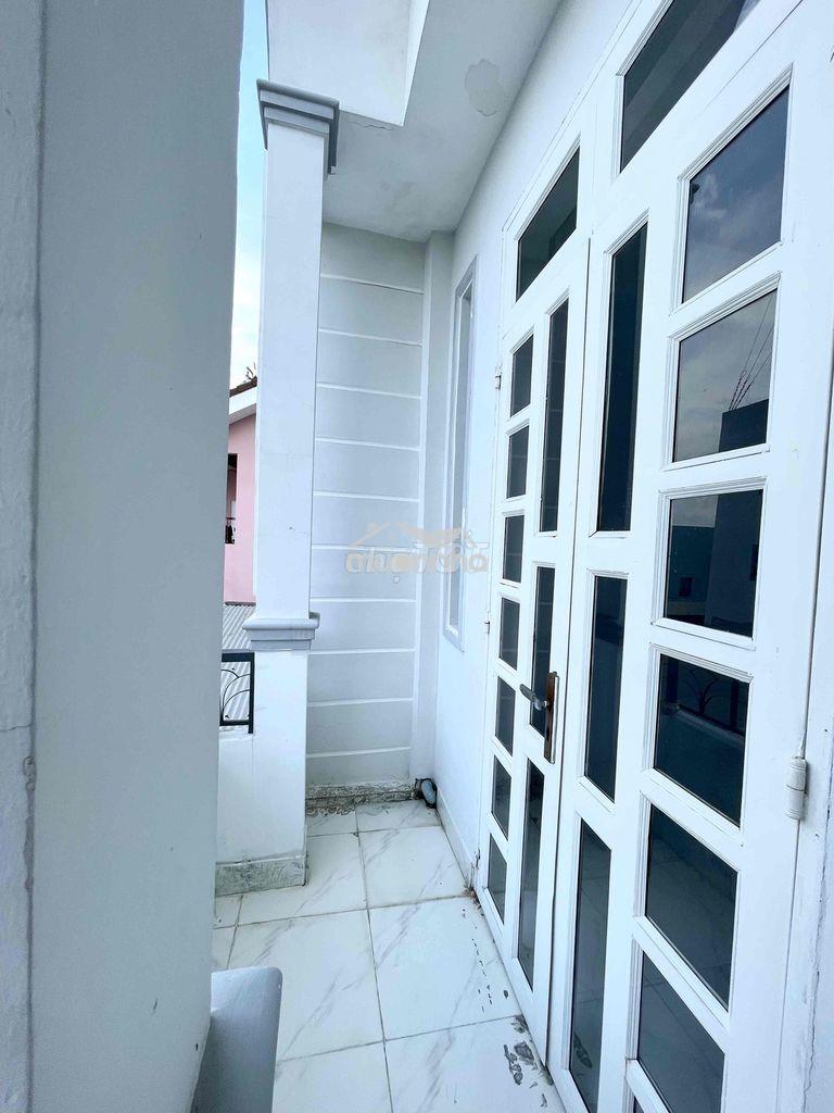 (Phòng cho nam) dt 20m² có ban công, gần ubnd p.phú định - 3
