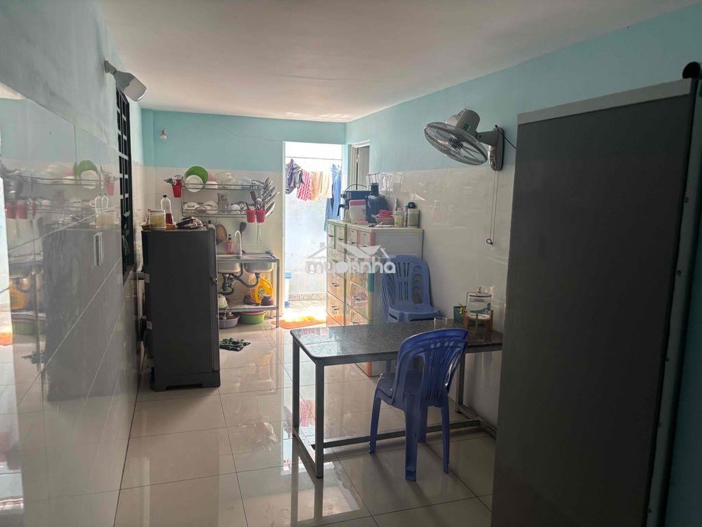 Cần bán nhà cấp 4 gác lửng 3 phòng ngủ đường 06 tái đinh cư phú chánh - 2
