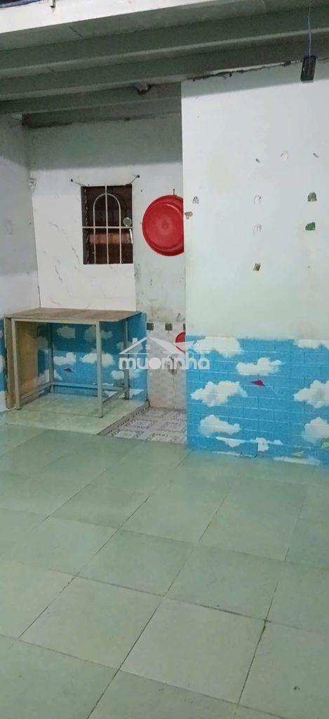 Phòng trọ 16m2 tại nguyễn văn quá