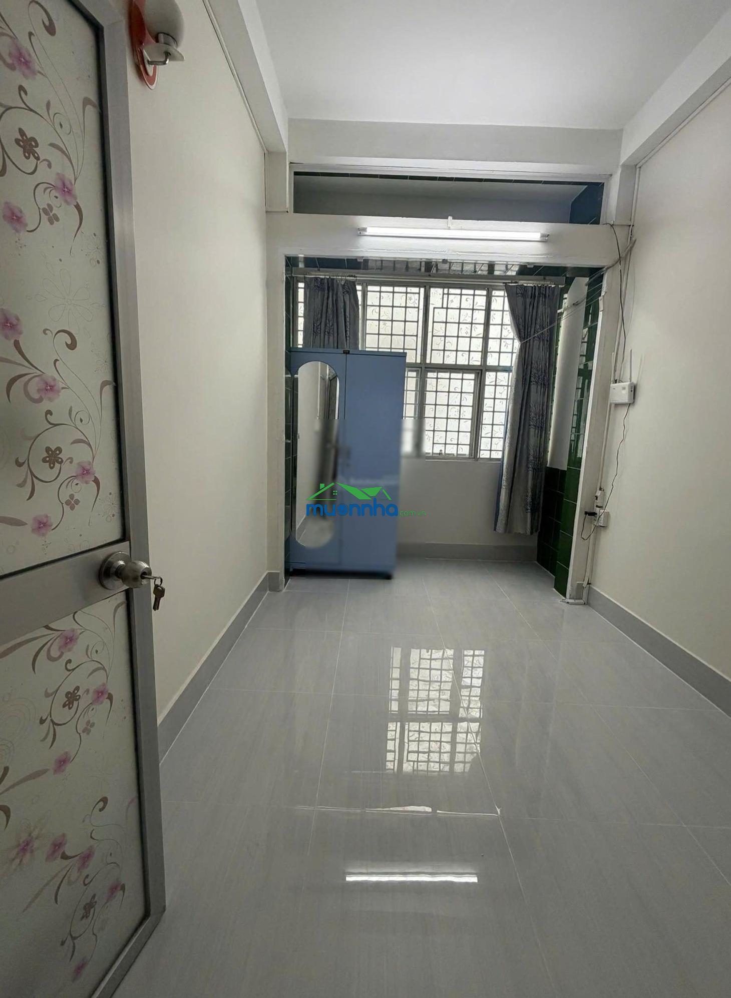 (3,6 tỷ tl) nhà 4 tầng lý thái tổ, hẻm sạch sẽ..!