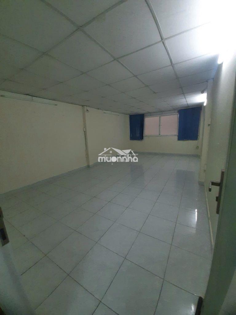 Cho thuê nhà nguyên căn đường lê trọng tấn - 3