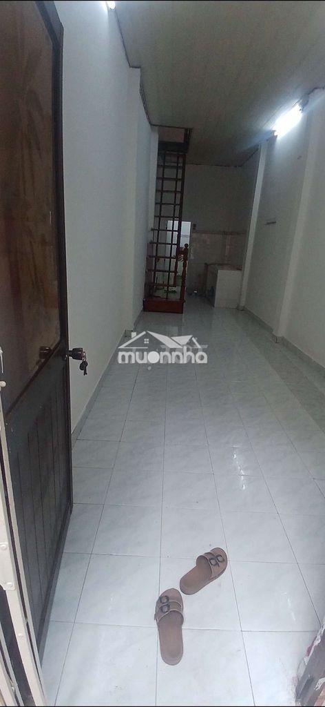Nhà-nc-2pn-1wc-gia-7tr-.tô hiến thành.-p15.quận 10. - 2