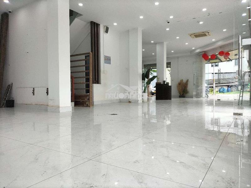🇻🇳 Cho thuê gấp. giảm 5t từ 30t còn 25t. căn góc vip khu ạ