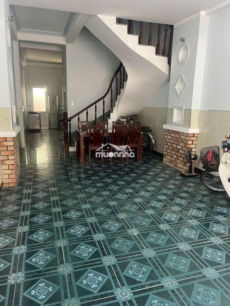 Nhà 1 trệt 2 lầu sân thượng 4x17m 4 phòng 4 wc hẻm đường trần não