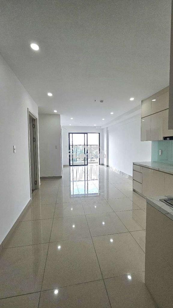 Bán 3pn 86m2, nhà mới chưa sử dụng, hoàn thiện bếp + trần đèn. sổ sẵn