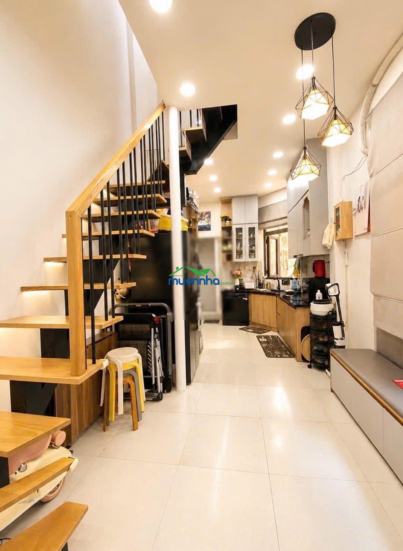 Siêu phẩm nhà 2 tầng 55m2 hxh đường 8 linh xuân giá chỉ 3ty550 - 4