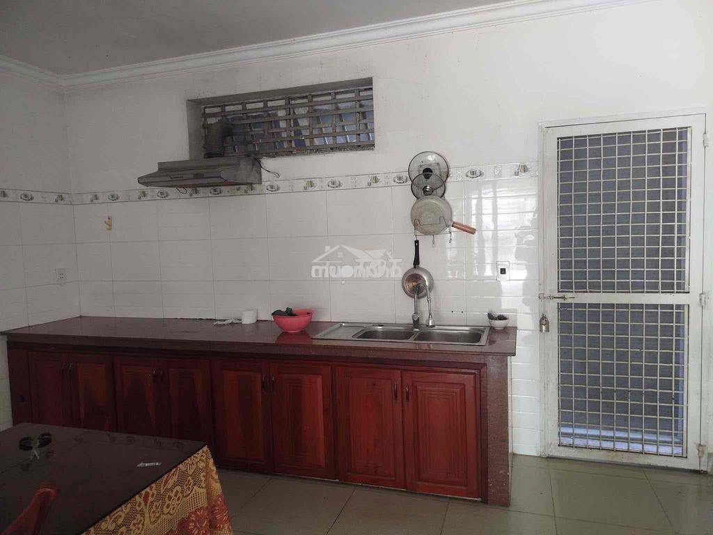 Cho thuê nhà 2 tầng 2pn/2wc 180m mặt tiền giang văn minh - 3