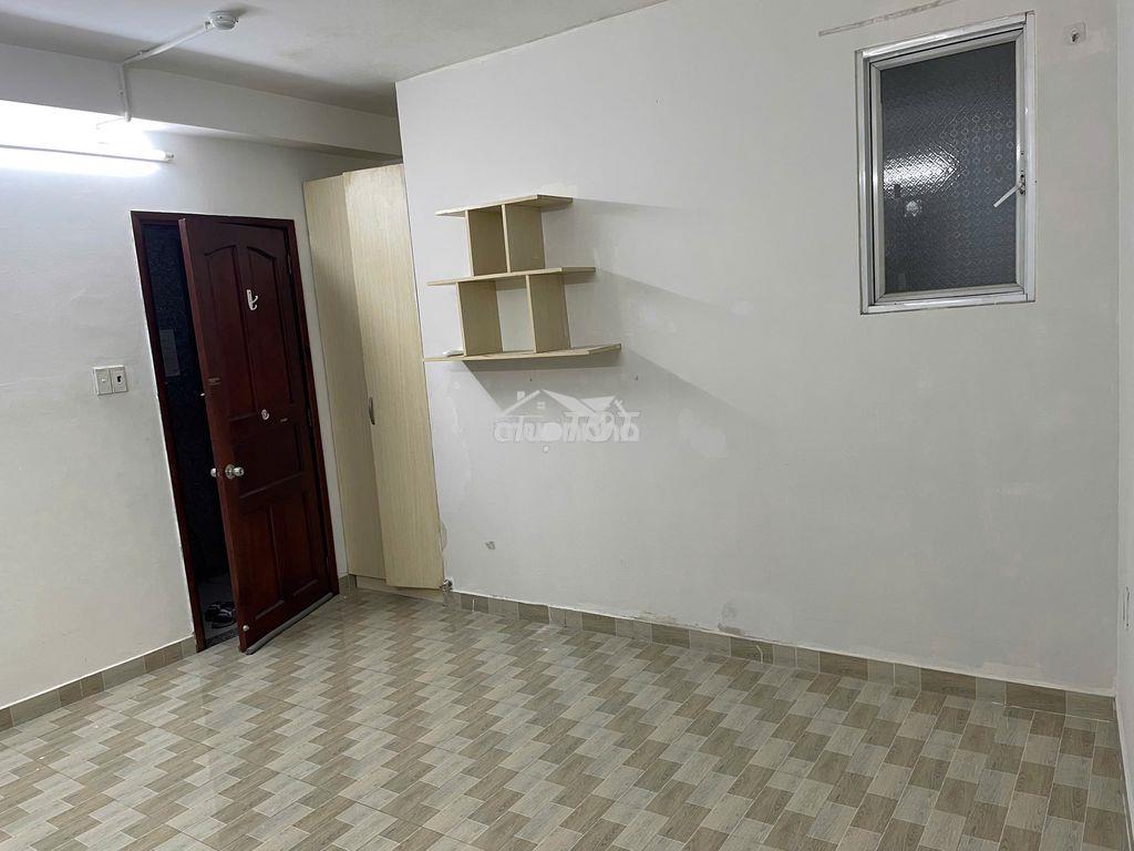 Chính chủ cần cho thuê phòng trọ hẽm 575 cách mạng tháng 8 - 4