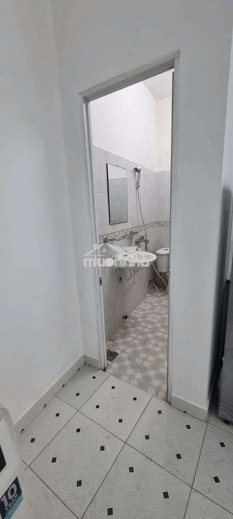 Nhà đối diện đhspkt đường võ văn ngân, dt rộng 3pn 3wc ở+dạy học, vp - Ảnh 4