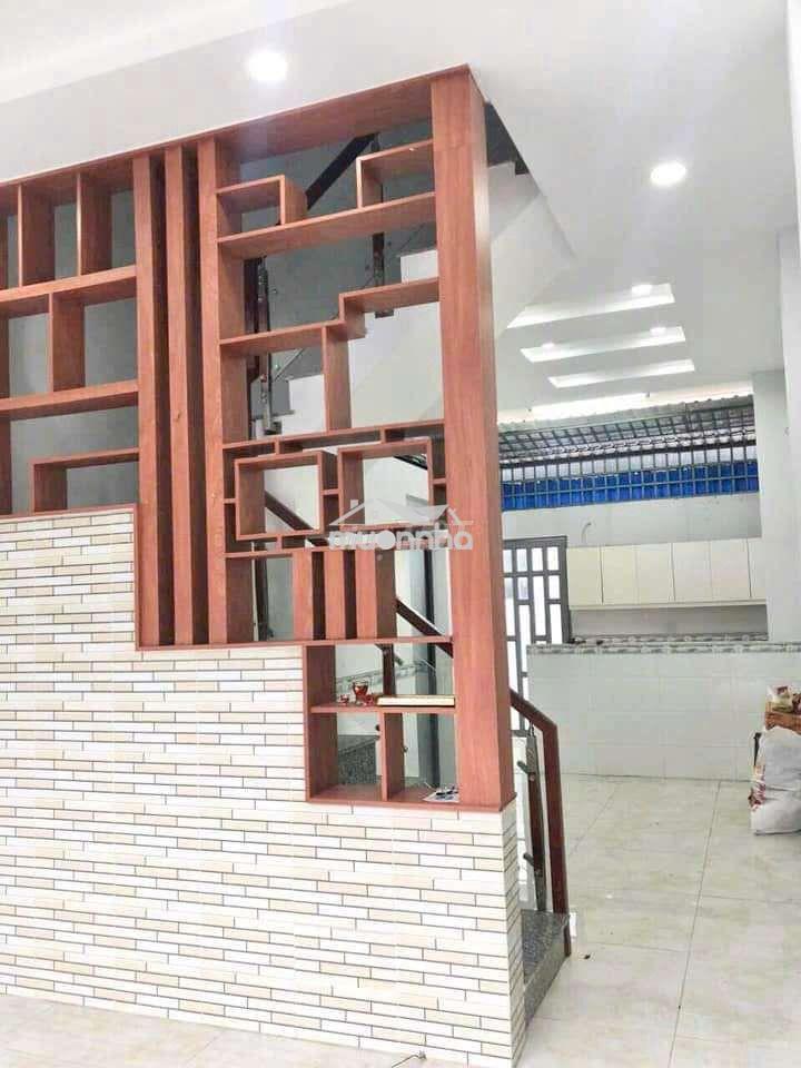 Nhà đường mã lò [4x12, 3 lầu, 3pn, 3toilet] 11tr/tháng - 2