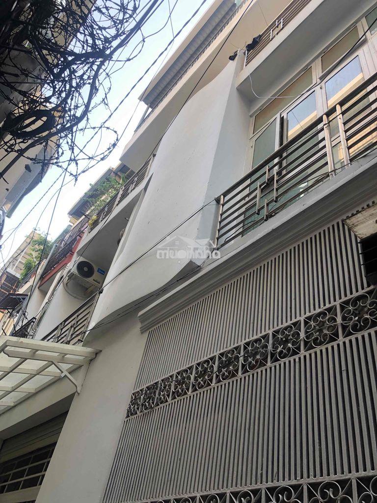 Khu vip đào duy anh - 1 căn ra oto - dt (7.8 x 9m) - 5pn