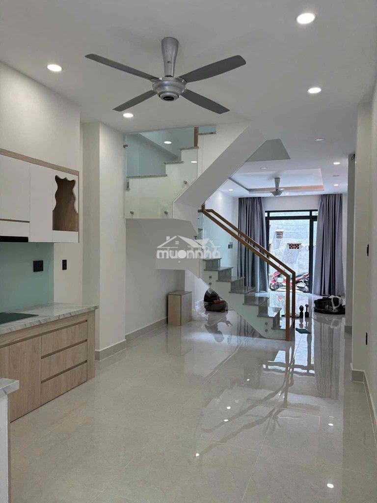 Nhà nguyên căn 3pn gần vòng xoay nguyễn tri phương