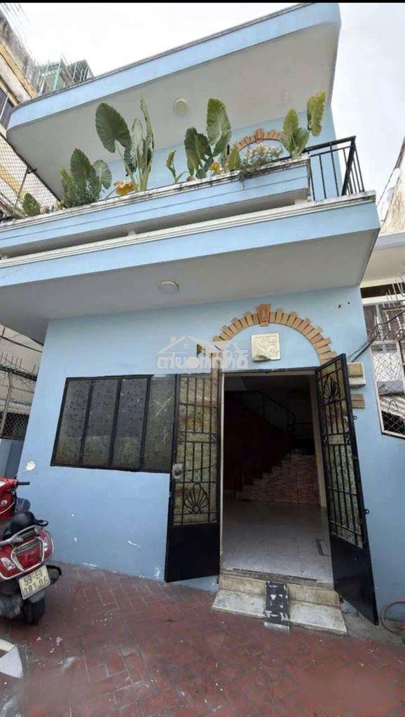 Cho thuê biệt thự vintage — q10 (6x15-trệt lầu)