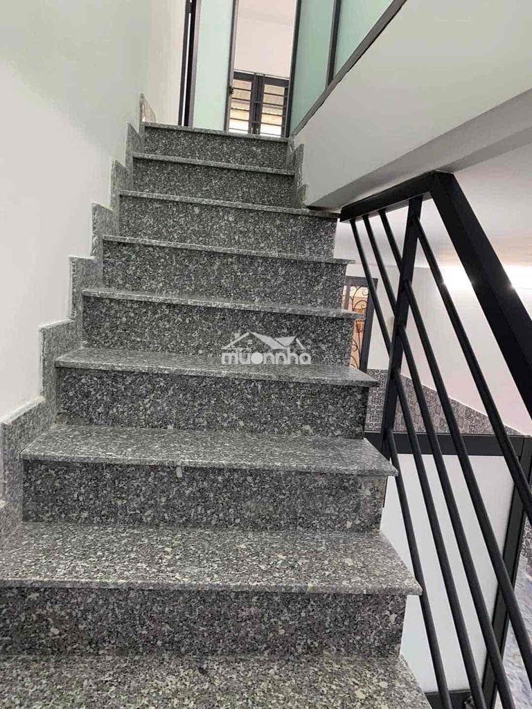 🏡 Cho thuê nhà nguyên căn – phú nhuận - sát mặt tiền - hẻm rộng - 4
