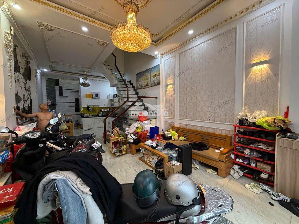 Nhà trệt 2 lầu tum sân thượng hẻm xe hơi - 2