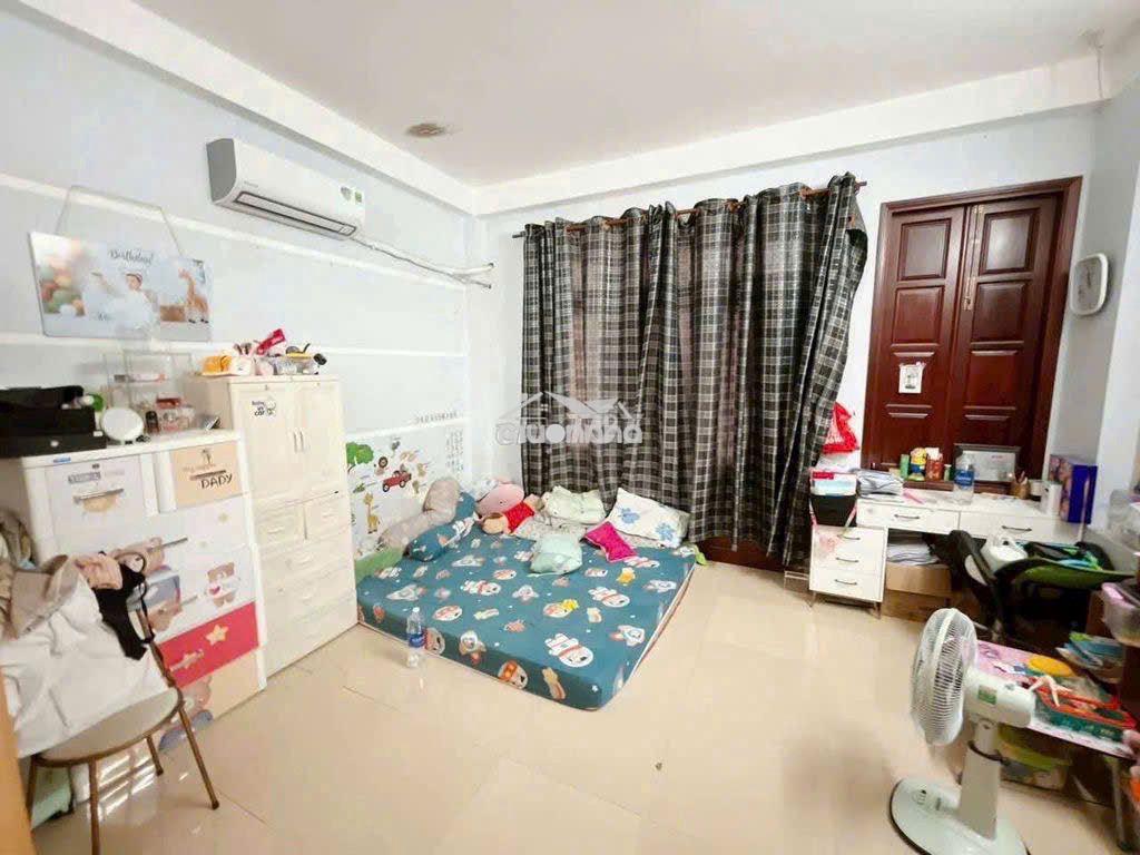 Cho thuê nhà hẻm 6m đường đỗ nhuậndt4,5x17m 1 trệt 2 lầu st 4pn 3wc - 3