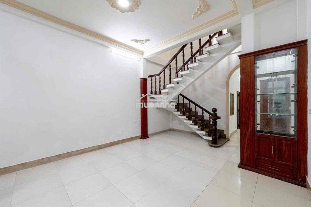 Ngay đường số 8 linh xuân nhà 5pn 2wc sân ô tô ở + vpcty+ kd online - 2