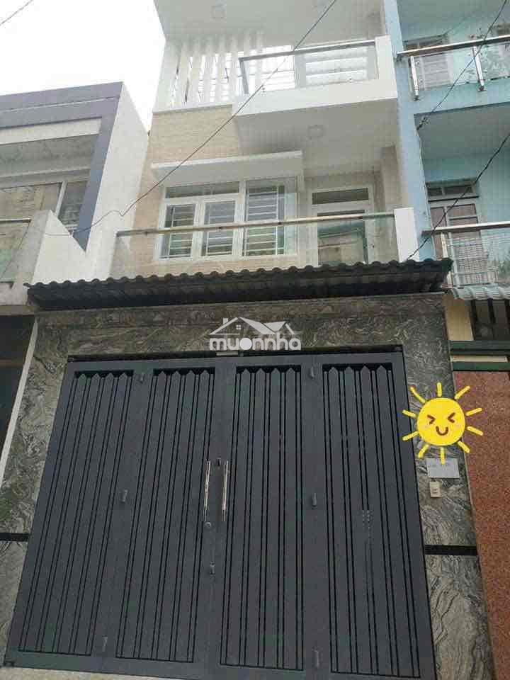 Cho thuê nhà nguyên căn p8 nhà đang sơn sửa mới