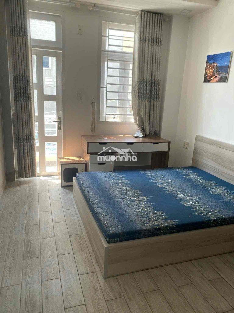 Nhà 1 trệt 2 tầng ngay dh nguyễn tất thành