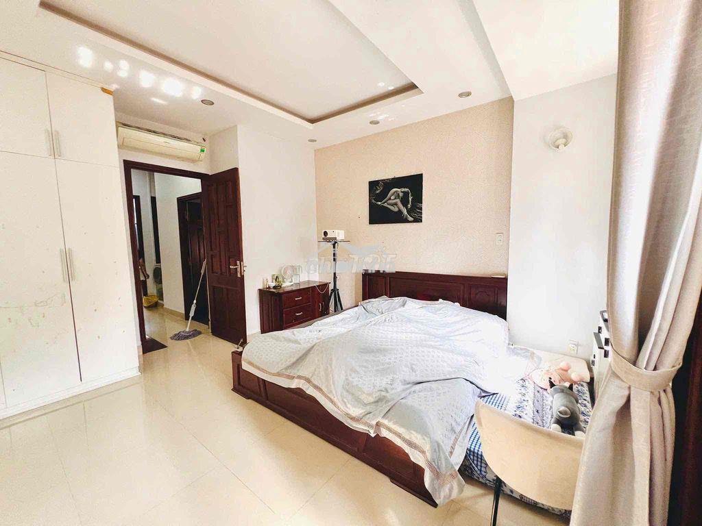 Nhà mới đẹp full nội thất y hình🍀 dt 5x14m🍀 4pn-3wc - 4