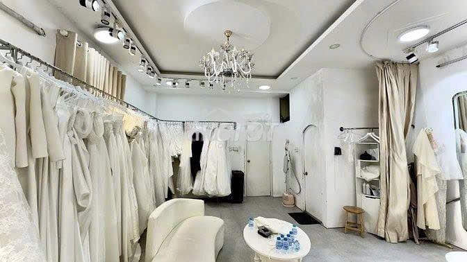 Nhà nguyên căn vị trí ngã 3 phạm viết chánh- nguyễn công trứ 