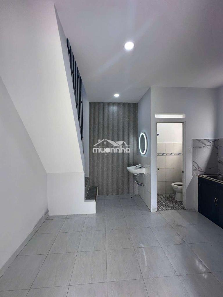Nhà gần ngã ba giồng hóc môn giá 435tr 33,8m2 - 4