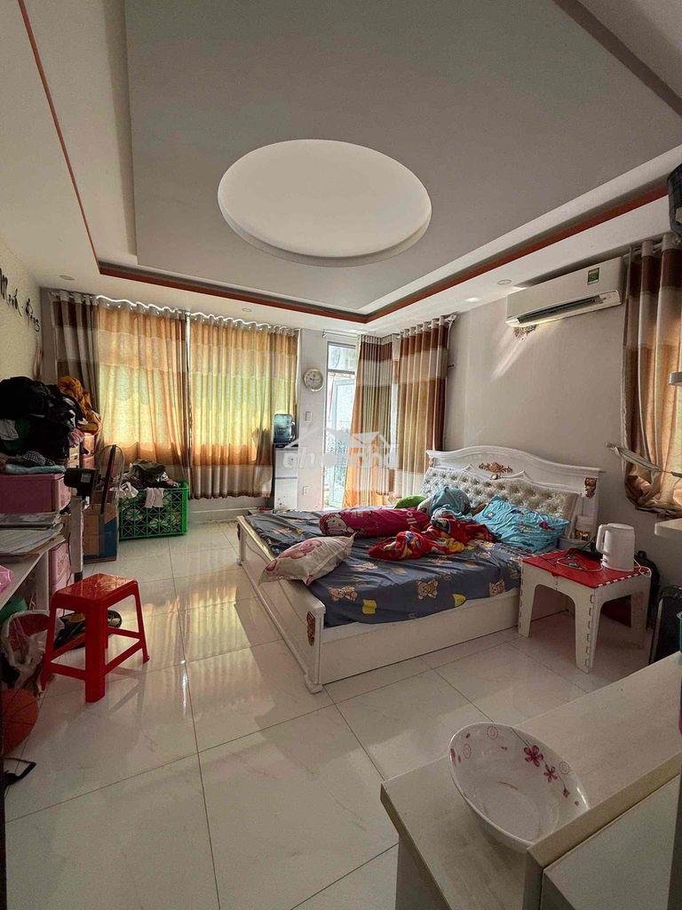7 tầng - 4.5 x 10 - hẻm kinh doanh 5m - ngay minh phụng - 4