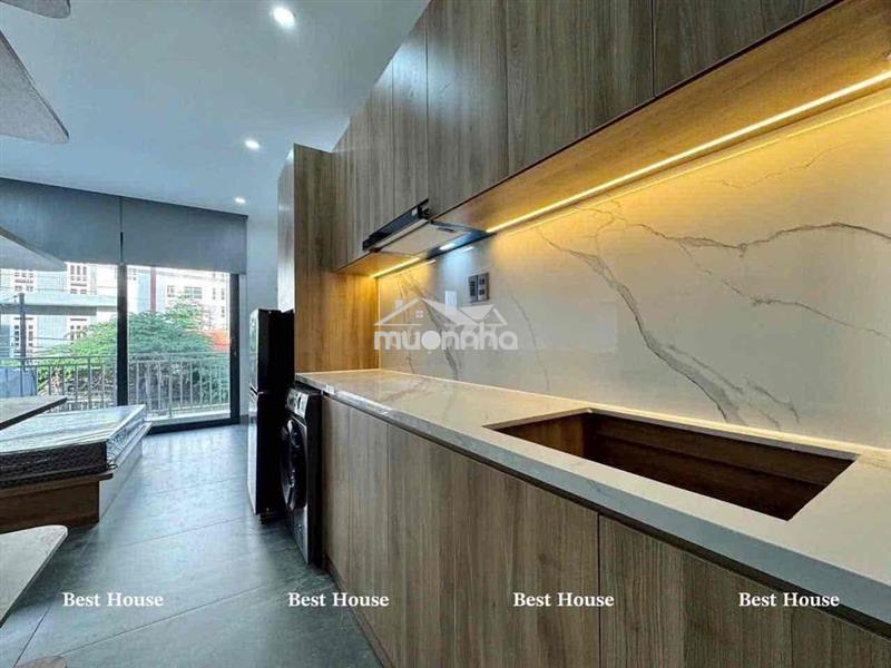 🌟Siêu phẩm ban công 30m2 full nội thất - máy giặt riêng - ngay đầm sen