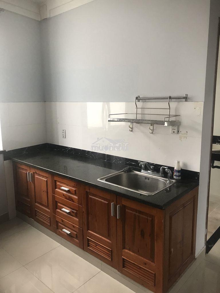 Căn hộ full nội thất trung tâm q1