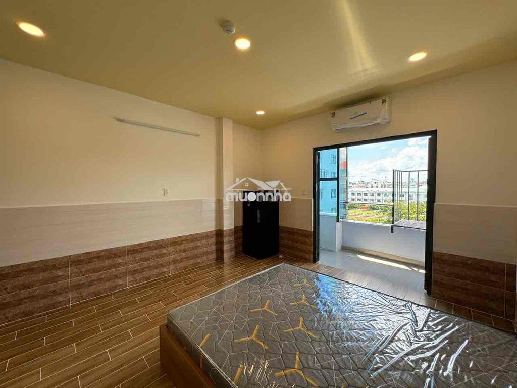 Studio ban công tách bếp giá hạt dẻ ngay mặt tiền chợ tân hương - 2
