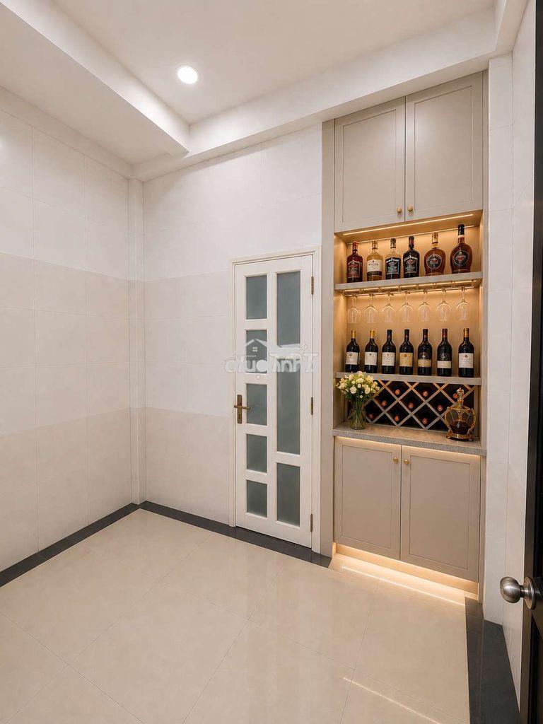 Nhà ở ngay bình thới - 3 tầng - quận 11 - dtsd 86m2 - hẻm 6m - 3