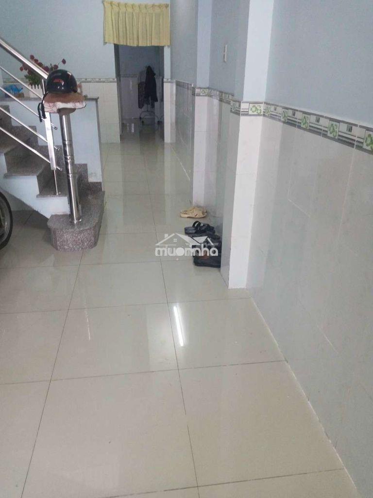 Bán nhà tại tt hóc môn